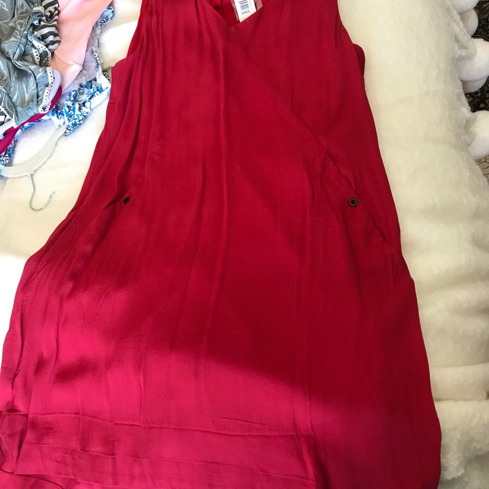 Dress - Picture 3 of 3